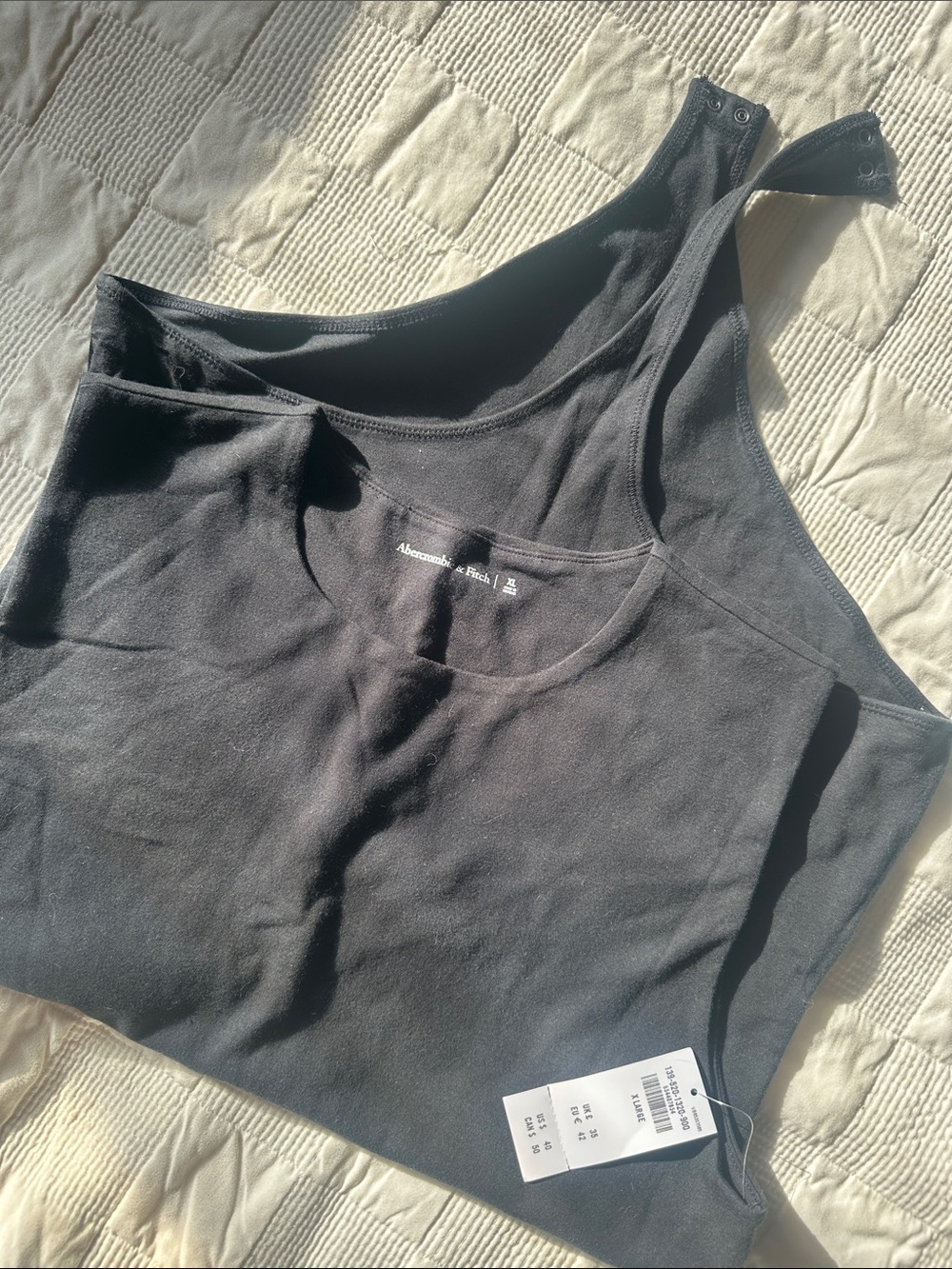 Abercrombie & Fitch Black Sleeveless Ribbed Bodysuit - Picture 2 of 3